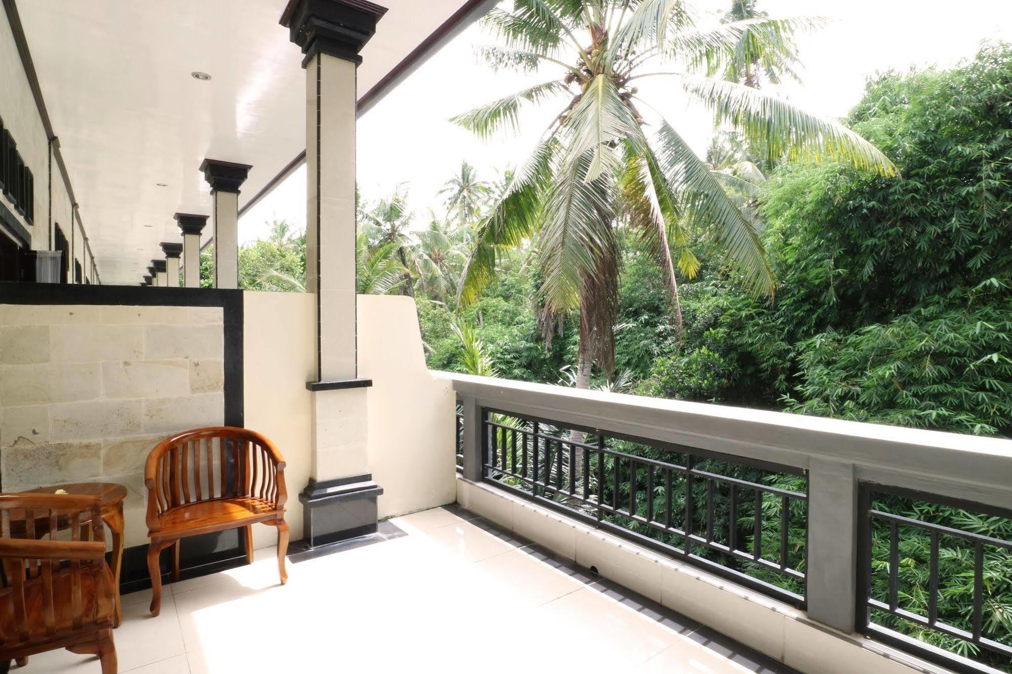 Oyo 91925 Ijo Eco Lodge Hotel Mengwi Exterior photo