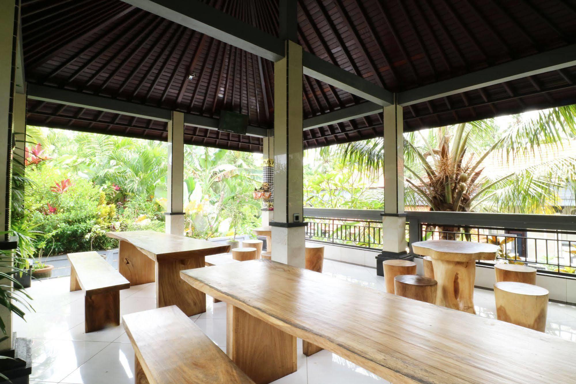 Oyo 91925 Ijo Eco Lodge Hotel Mengwi Exterior photo
